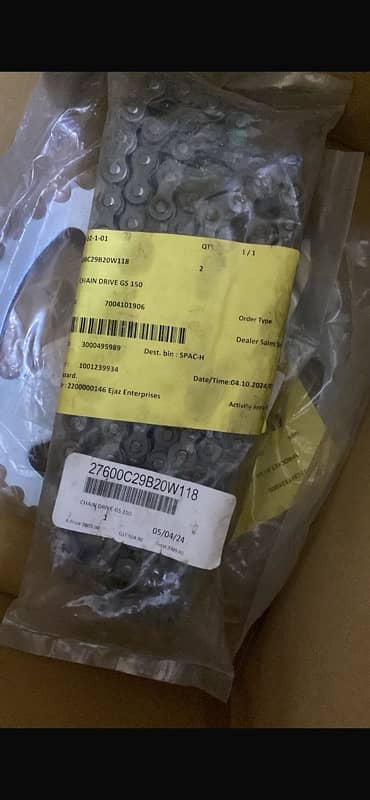 SUZUKI GS 150 ORIGINAL SUZUKI CHAIN SPOCKET AVAILABLE 1