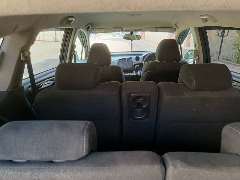 Honda Stream 2007 7