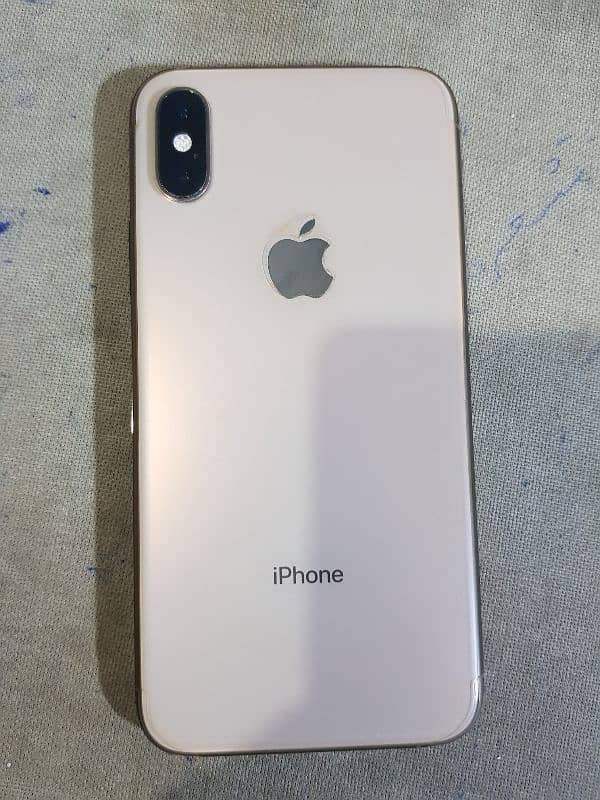 i phone xs 03071008001 1