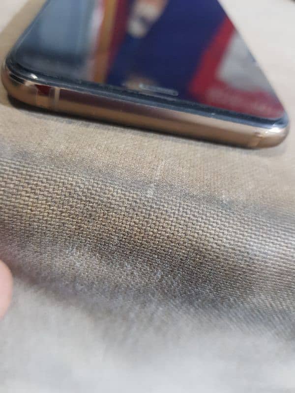 i phone xs 03071008001 8