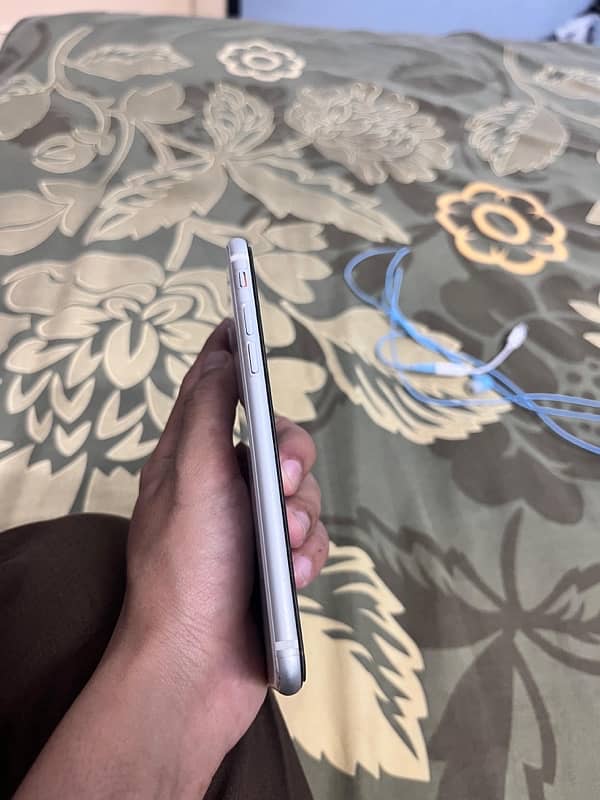 Iphone SE 2020 3