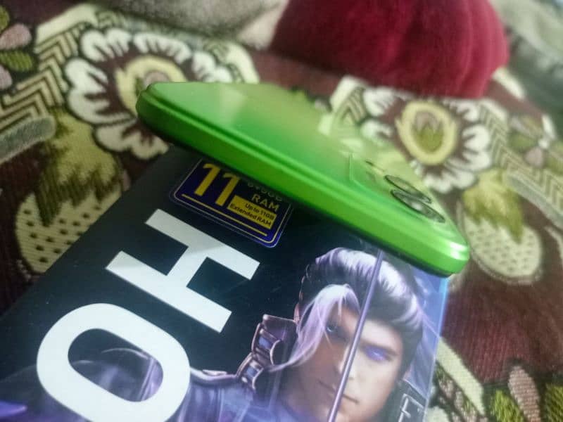 Infinix hot 12 with box 6
