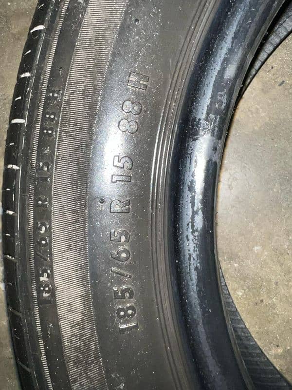4x Radial tyres size 15"   185/65 R 15 H 3