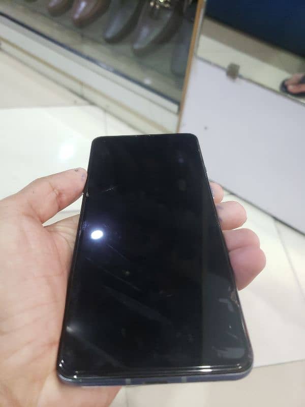 One Plus 9r used (line) 8+256 5