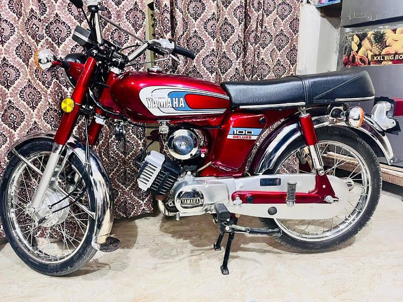 Yamaha YB 100 0