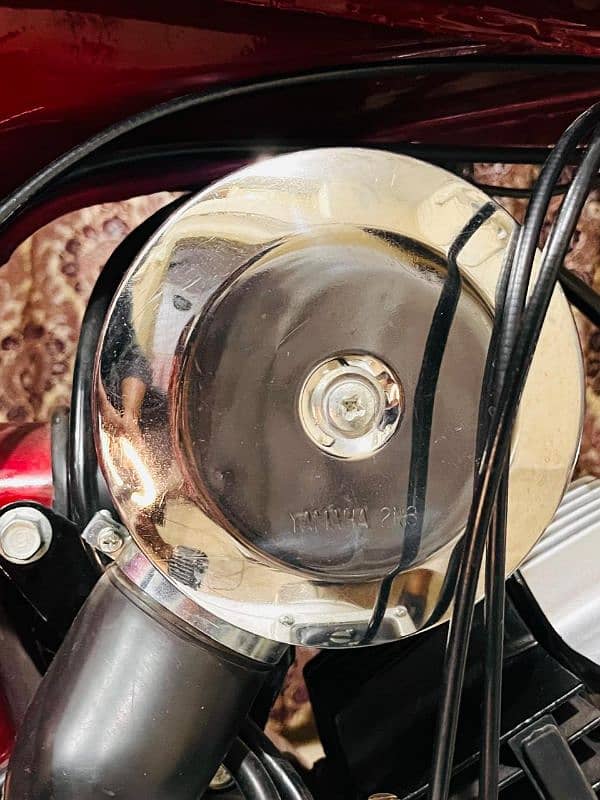 Yamaha YB 100 3