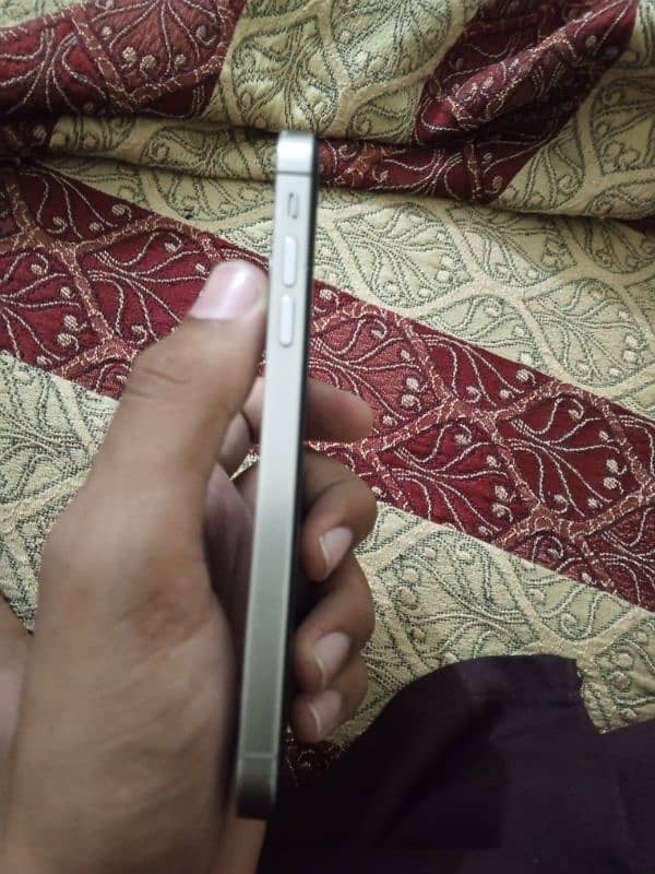 iphone XR convert ha 15 pro max 2