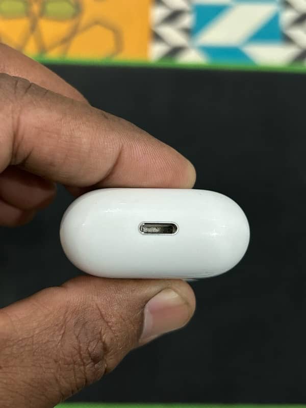 Apple AirPods (2nd Generation) Charging Case – Original 5