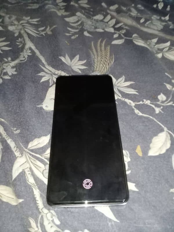 Tecno camon 20(only sale) 6