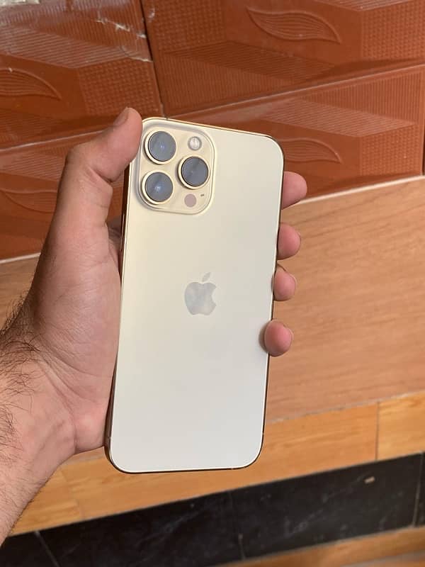 iphone 13 pro max 4