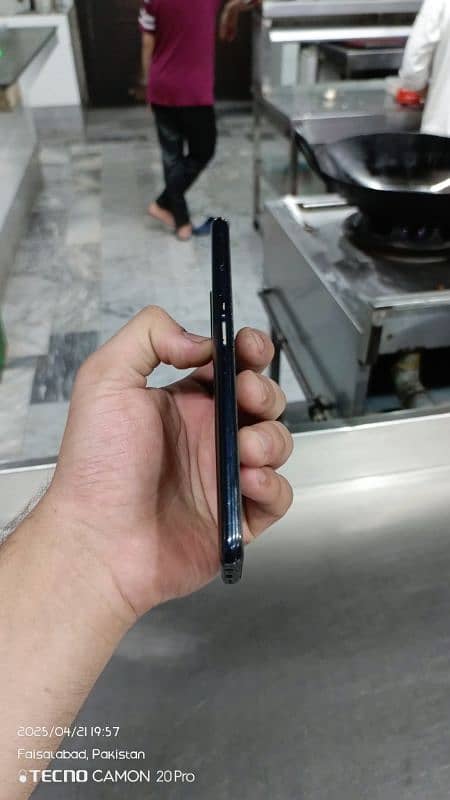 oppo reno 3 pro 8+3 ram 256 memory 3