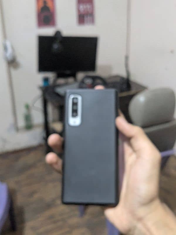Fujitsu f52a official PTA approved 10/9 condition. 2