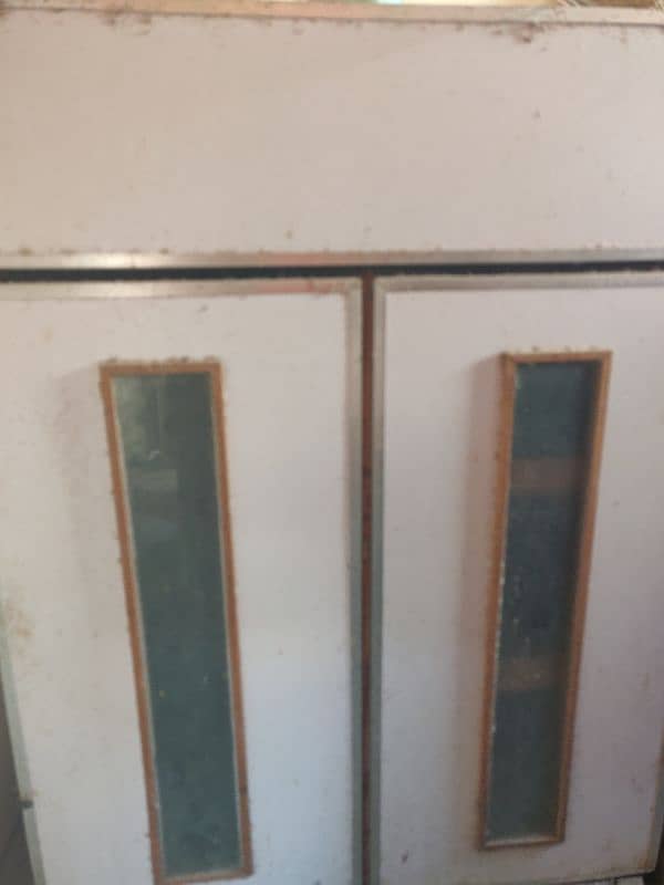 3 incubator urgent sell 0