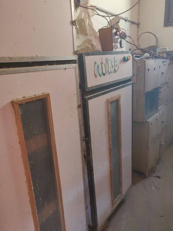 3 incubator urgent sell 2