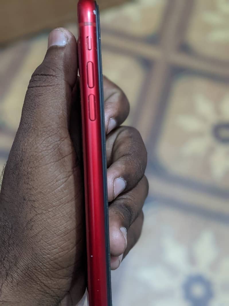 iPhone XR jv 1