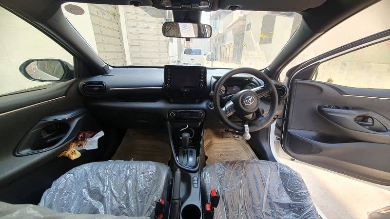 Toyota Yaris 2020 G LED Full Option 6