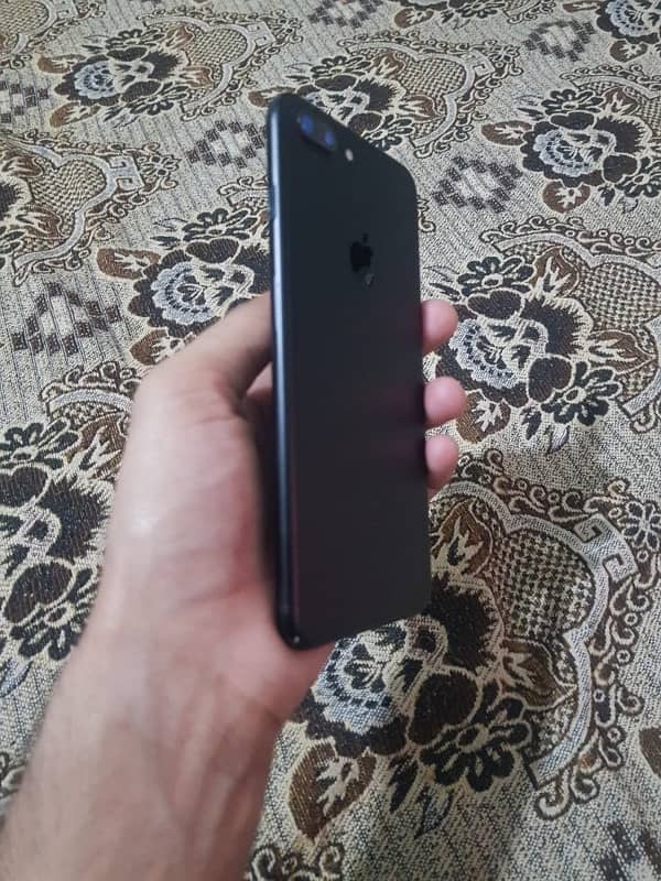iphone 7 plus 1