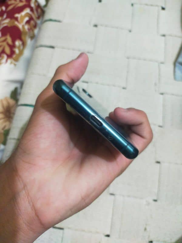 Sony Xperia 5 mark 3 (Green ) 6