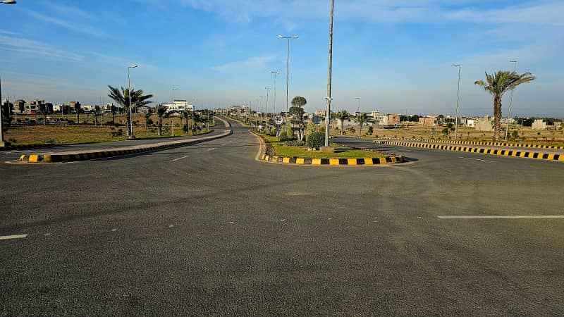 Prime 10 Marla Plot For Sale In Citi Housing Jhelum 3