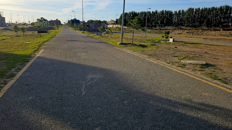 Prime 10 Marla Plot For Sale In Citi Housing Jhelum 9