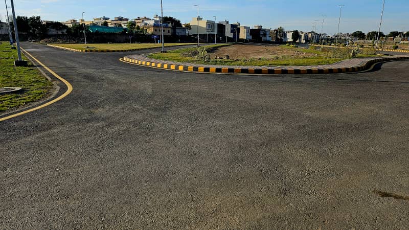 Prime 10 Marla Plot For Sale In Citi Housing Jhelum 11