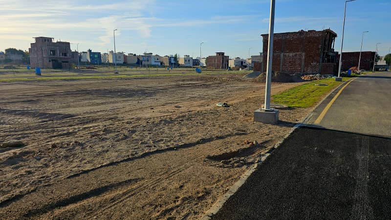 Prime 10 Marla Plot For Sale In Citi Housing Jhelum 16