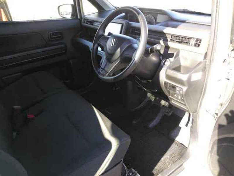 Suzuki Wagon R 5
