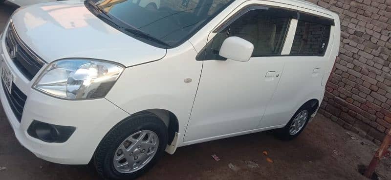 Suzuki Wagon R 2022 4