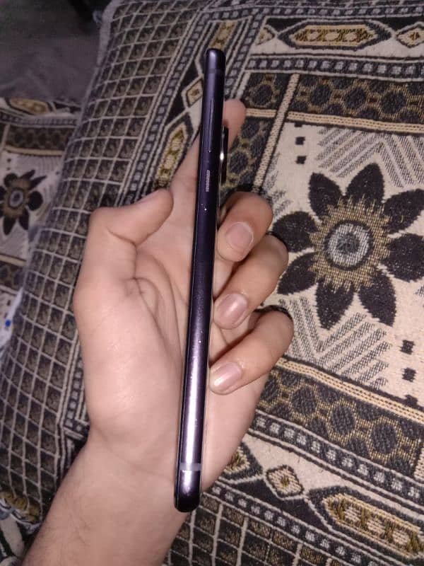 Motorola z4 10/8 condition official pta approved 2