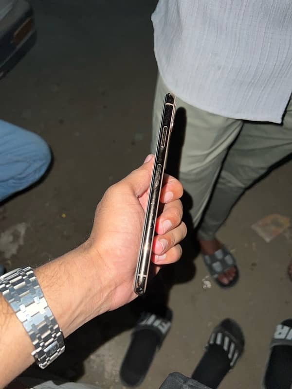iphone xs max pta approved 2