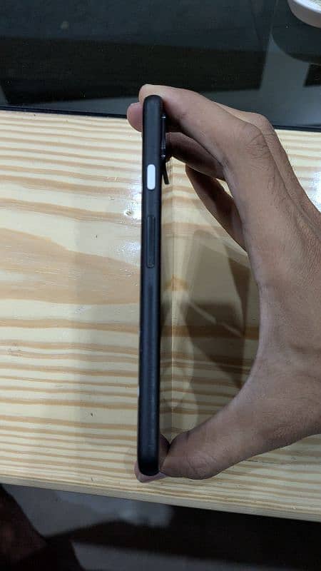 Google Pixel 4 6/64 Black 8