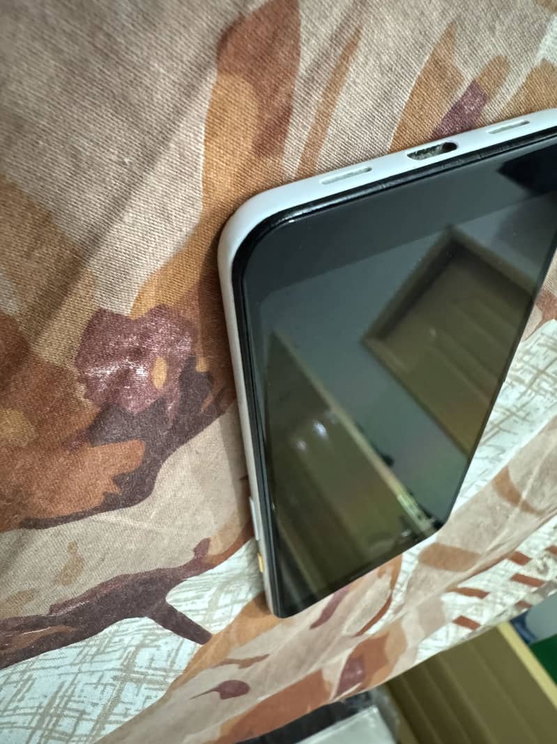 Google pixel 3a brand new 4