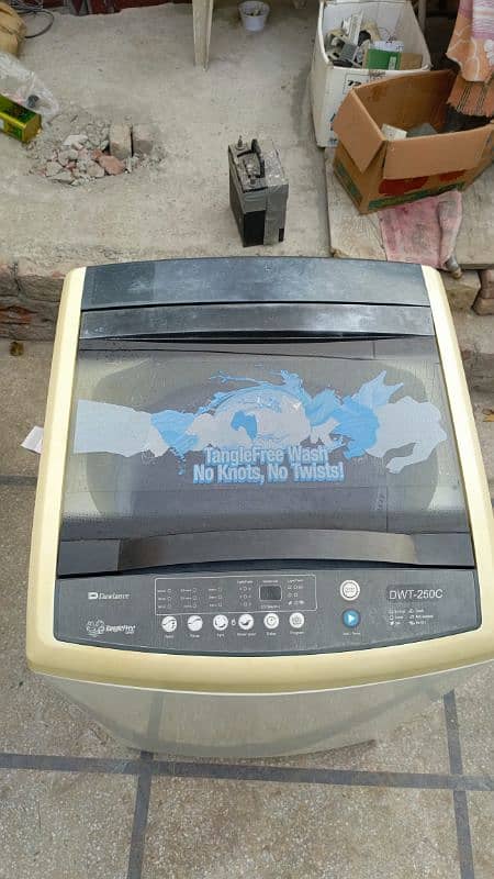 Dawlance fully automatic washing machine 0