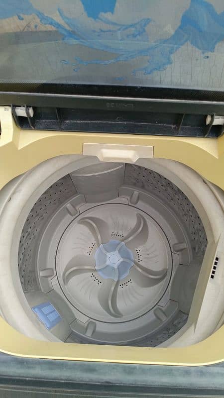 Dawlance fully automatic washing machine 3
