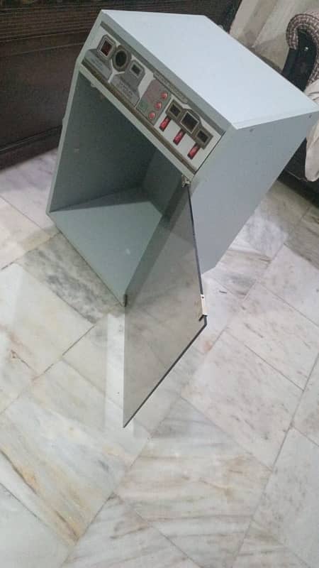 Fully automatic brooder up for sale Everything in working condition 0