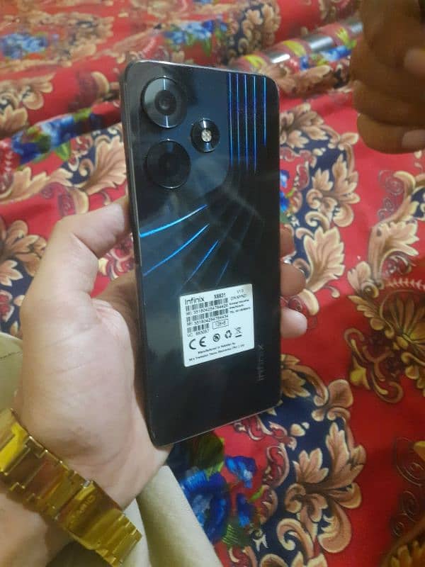 Infinix hot 30 8+8/128 0