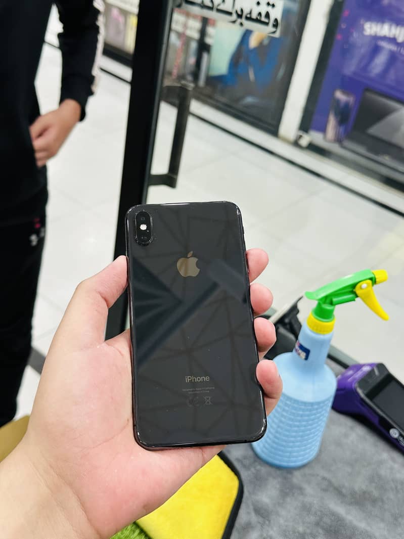 iPhone xs max 0