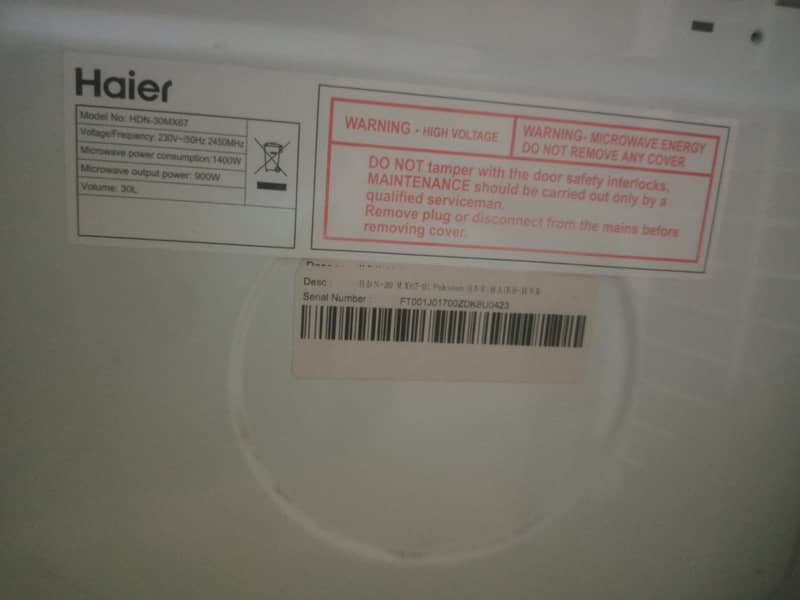 Haier microwave. 30L capacity (Mint Condition) 2