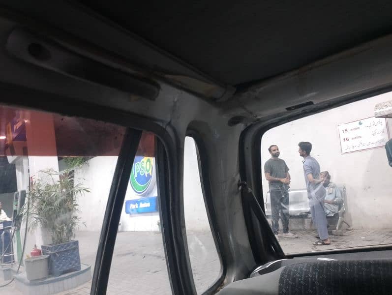 Mehran. VXR. AC. 2006. DHA. 1. secter. A. street. 2. Chowk islamabad 14