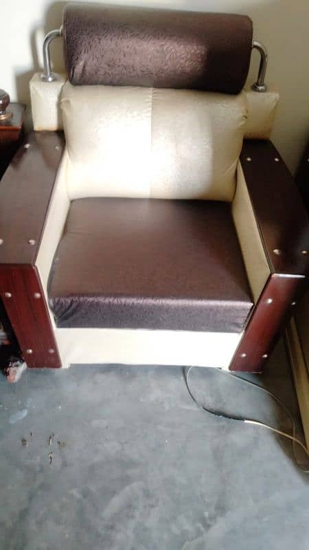 Sofa set 6 seater 1