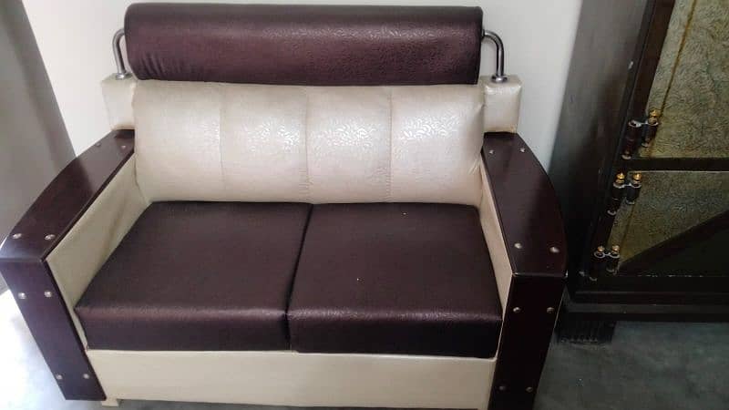 Sofa set 6 seater 3