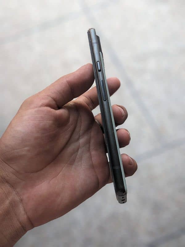 Google pixel 6a exchange with any iphone or Samsung 8