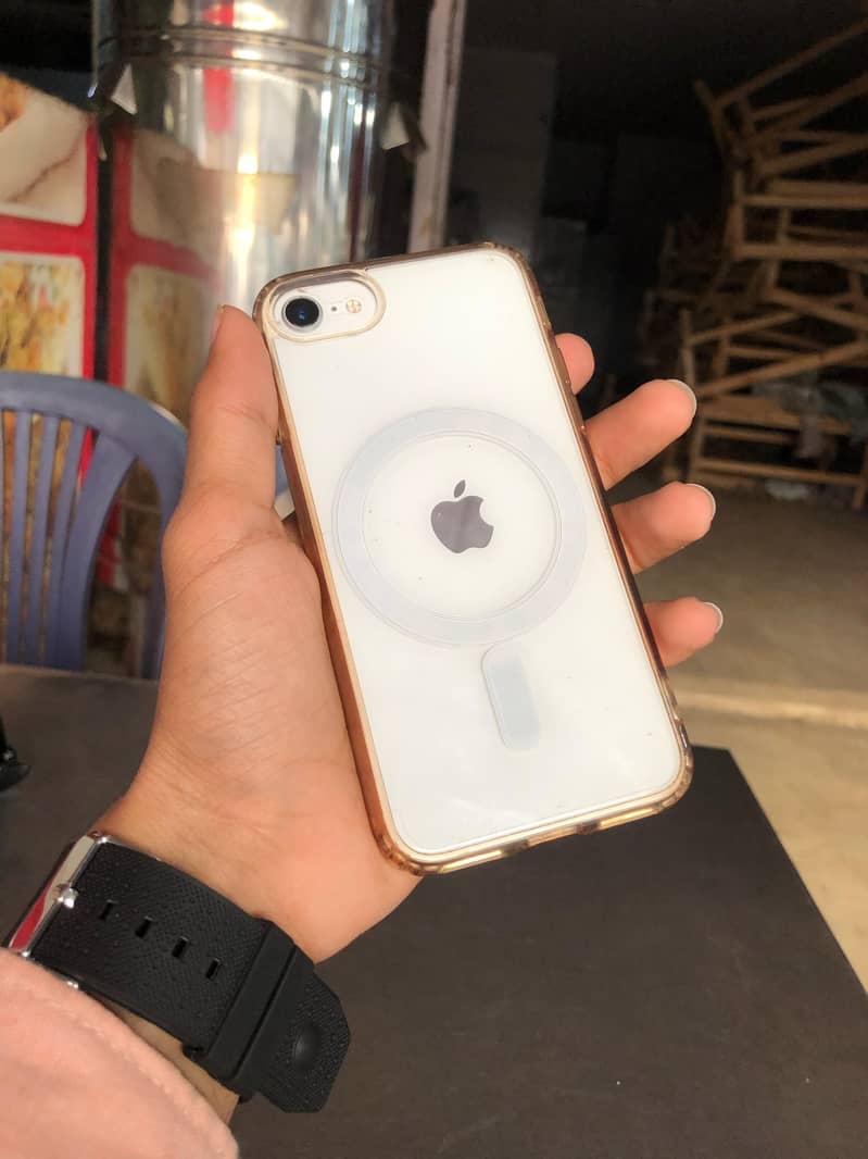 iPhone SE 2020 Non PTA Contact 03452608822 9