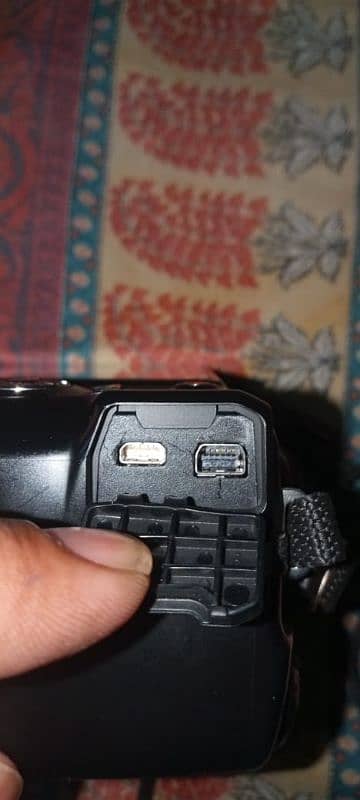 Olympus sp_620uz 16 megapixels camera 0