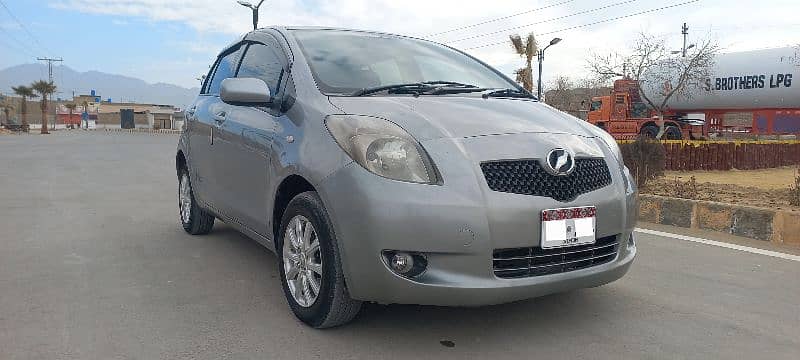 Toyota Vitz 2007 original 1300cc 2