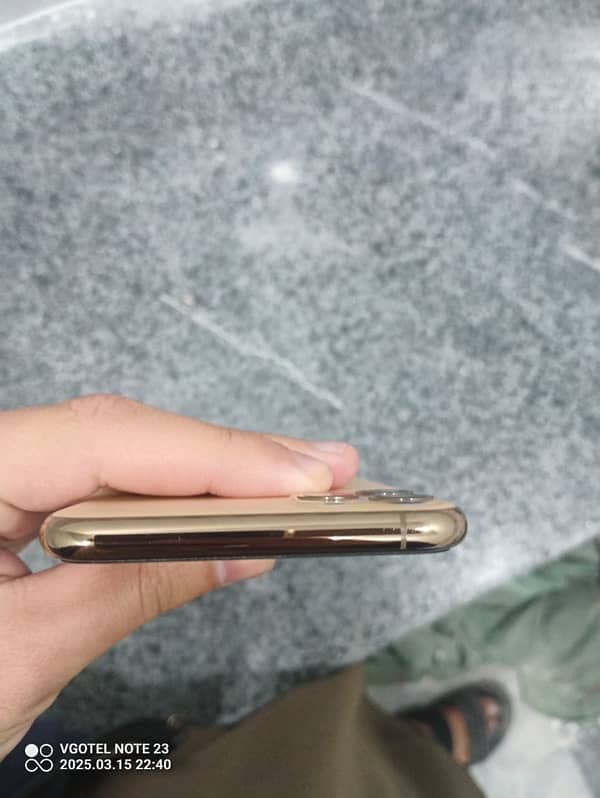 iphone 11 pro max 0