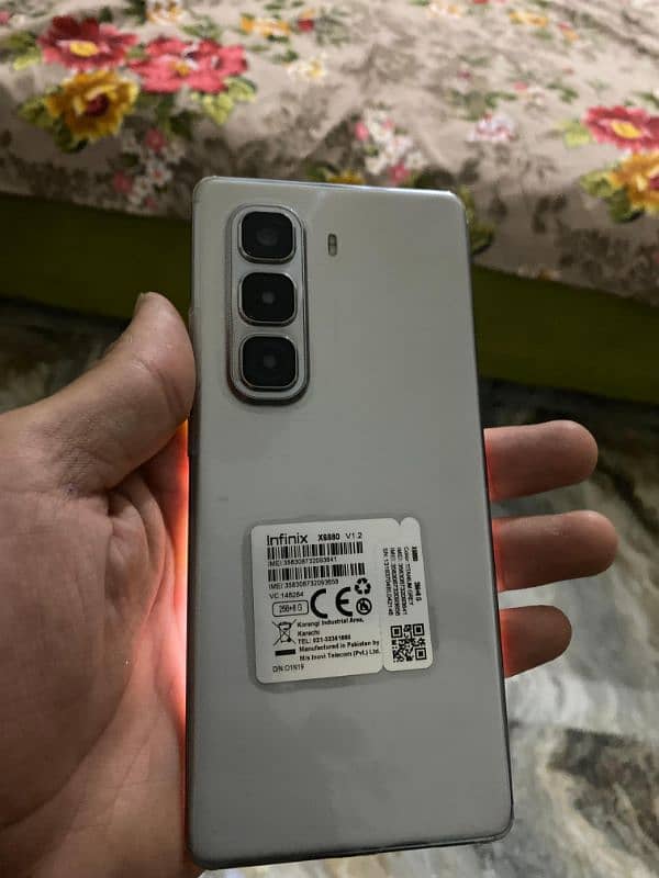 infinix hot 50 pro plus ram8+8/256 . . . 03427286303 0