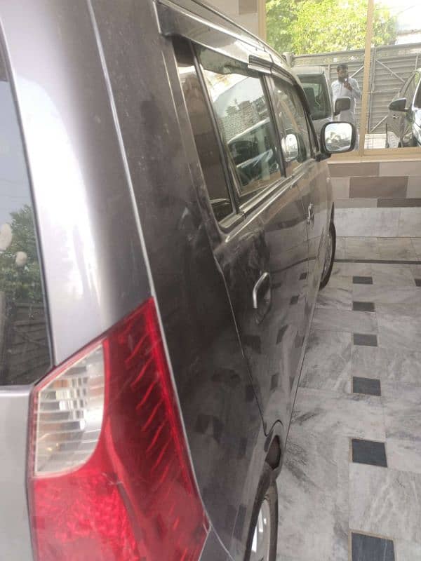 Suzuki Wagon R 2019 5