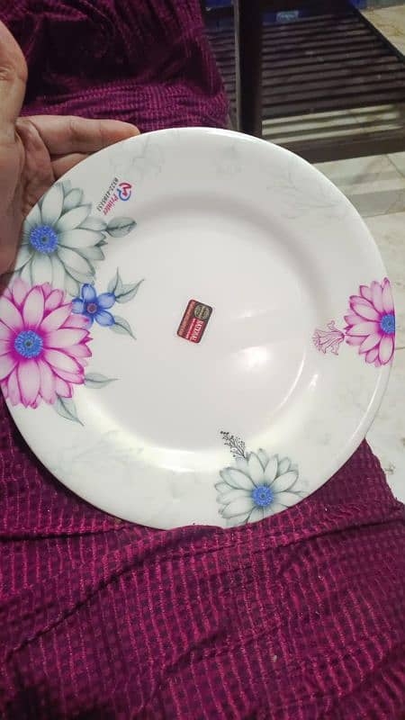 All type of crockery set available  Stainless steel Non-stick. 4