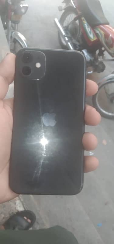 iPhone 11 non pta jv all ok 10/9 2